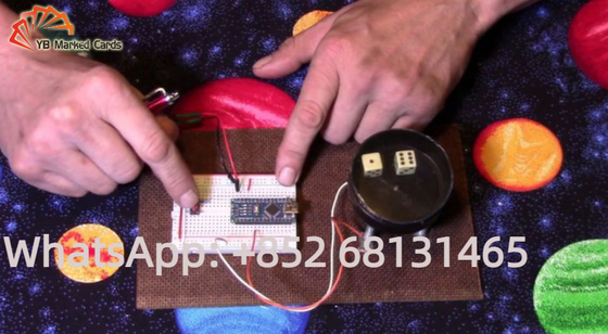 白魔術ごまかす装置8mm電波はボールのカジノの等級のダイスをさいの目に切る